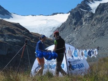 Refuge Deffeyes - en face le glacier du Rutor
