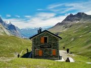 La Casermetta de l'Espace Mont-Blanc au Col de La Seigne est ouverte 